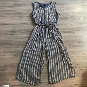 Women’s pant romper/jumpsuit